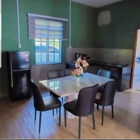 Teratak Kayu Homestay Бату-Пахат Экстерьер фото